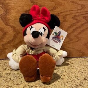 Original NWT Disney New Orleans Square Pirate Minnie beanie plush
